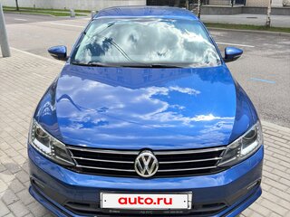 2017 Volkswagen Jetta VI Рестайлинг, синий, 1480000 рублей, вид 2