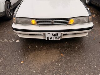 1989 Toyota Mark II VI (X80), белый, 400000 рублей, вид 3