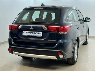 2017 Mitsubishi Outlander III Рестайлинг 2, синий, 1720000 рублей, вид 4
