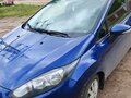 2015 Ford Fiesta Mk6 Рестайлинг, синий, 850000 рублей - вид 5