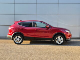 2019 Nissan Qashqai II, красный, 2080000 рублей, вид 4