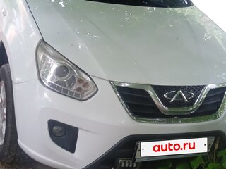 2013 Chery Tiggo (T11) I Рестайлинг (FL), белый, 550000 рублей, вид 1