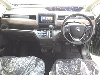 2021 Honda Freed II Рестайлинг, зелёный, 1850000 рублей - вид 12