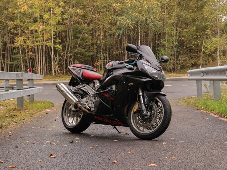 2001 Honda CBR 929RR Fireblade, чёрный, 350000 рублей, вид 1