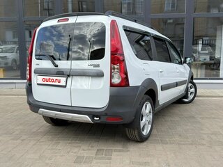 2018 Lada (ВАЗ) Largus Cross I, белый, 1099999 рублей, вид 4
