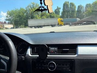 2015 Skoda Rapid I, белый, 680000 рублей, вид 4