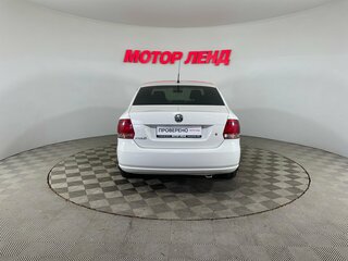 2013 Volkswagen Polo V, белый, 750000 рублей, вид 5