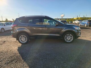 2017 Ford Kuga II Рестайлинг, серый, 1490000 рублей, вид 4