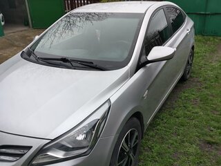 2014 Hyundai Solaris I Рестайлинг, серый, 905000 рублей, вид 2