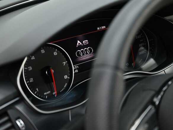 2015 Audi A6 IV (C7) Рестайлинг, белый, 1675000 рублей - вид 10