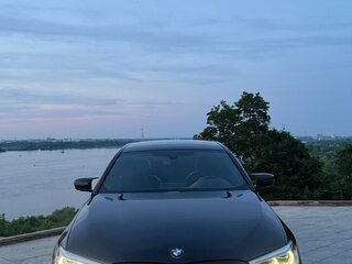 2018 BMW 5 серии 530i xDrive VII (G30/G31/G38), чёрный, 3800000 рублей, вид 3