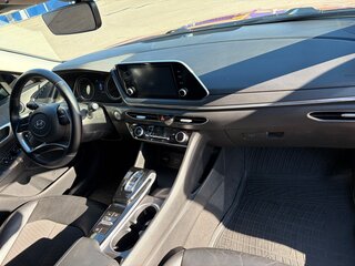 2020 Hyundai Sonata VIII (DN8), красный, 1900000 рублей, вид 5