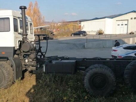 2026 Урал 44202, белый, 4100000 рублей, вид 2