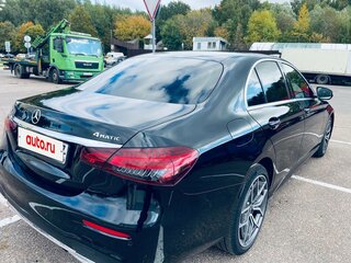 2021 Mercedes-Benz E-Класс 260 L V (W213, S213, C238) Рестайлинг, чёрный, 3490000 рублей, вид 3