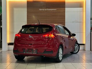 2013 Kia Ceed II, красный, 959990 рублей, вид 4