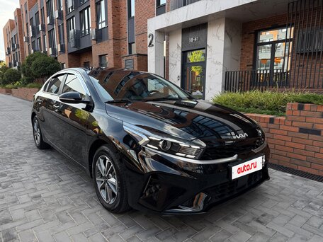 2022 Kia K3 II Рестайлинг, чёрный, 2480000 рублей, вид 1