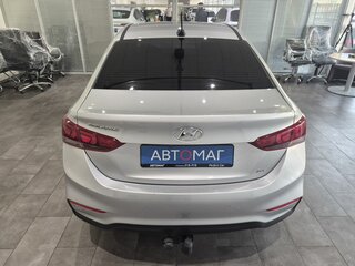 2017 Hyundai Solaris II, серебристый, 1069000 рублей, вид 3