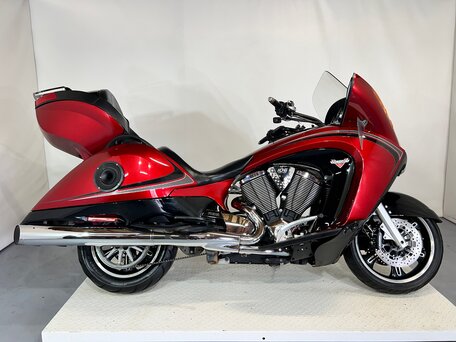 2012 Victory Vision Tour, пурпурный, 610000 рублей, вид 1