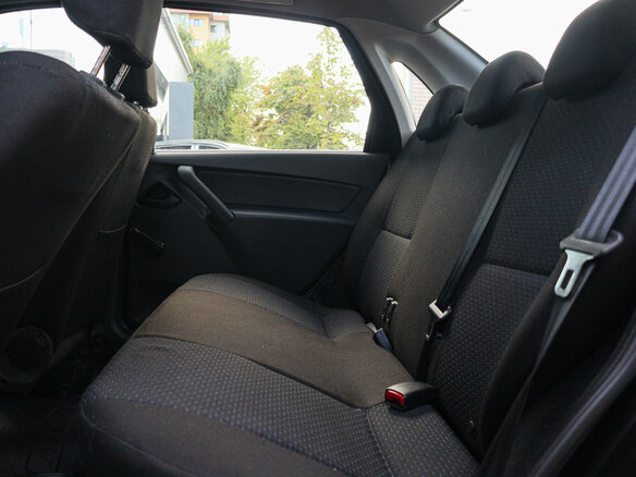 2013 Lada (ВАЗ) Granta I, чёрный, 410000 рублей - вид 7