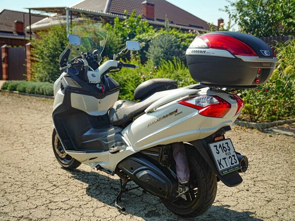 2013 Sym Maxsym 400, белый, 445000 рублей - вид 6