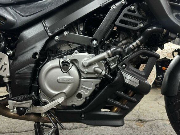 2015 Suzuki V-Strom DL 650, серый - вид 36