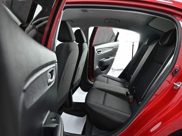 2021 Kia Rio IV Рестайлинг, красный, 1265000 рублей - вид 10