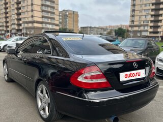2003 Mercedes-Benz CLK-Класс 200 II (W209), чёрный, 900000 рублей, вид 4