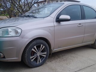 2007 Chevrolet Aveo I Рестайлинг, бежевый, 420000 рублей, вид 3