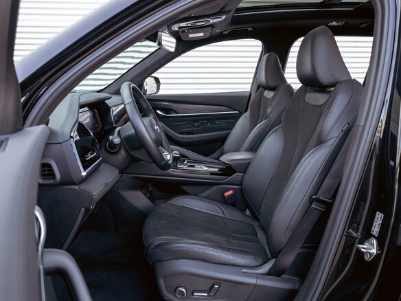 2025 Geely Monjaro I Рестайлинг, чёрный, 3295000 рублей - вид 10
