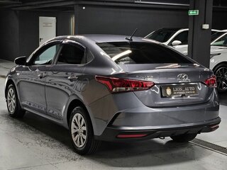 2020 Hyundai Solaris II Рестайлинг, серый, 1580000 рублей, вид 5