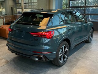 2026 Audi Q3 35 TFSI II (F3), зелёный, 4250000 рублей, вид 3