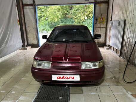 2004 Lada (ВАЗ) 2112, красный, 71000 рублей, вид 2