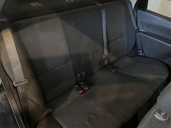 2012 Lada (ВАЗ) Granta I, чёрный, 170000 рублей - вид 31