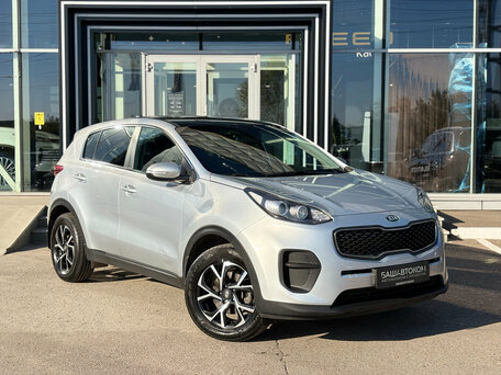 2017 Kia Sportage IV, серебристый, 1575000 рублей, вид 2