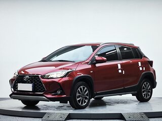2022 Toyota Yaris L XP150 Рестайлинг, белый, 970000 рублей, вид 1