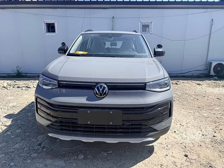 Открыть фотографии: Volkswagen Tharu XR