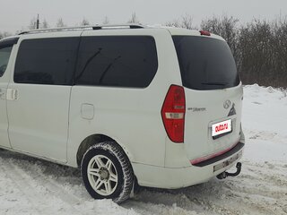 2011 Hyundai Grand Starex I, белый, 1200000 рублей, вид 4