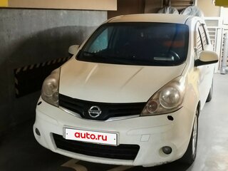2013 Nissan Note I Рестайлинг, белый, 790000 рублей, вид 1