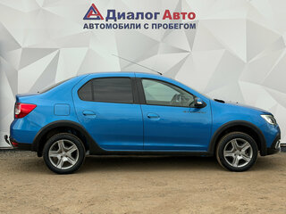 2021 Renault Logan Stepway II Рестайлинг, синий, 1140000 рублей, вид 4