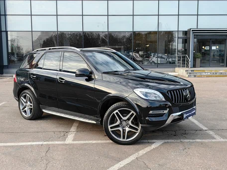 2015 Mercedes-Benz M-Класс 300 III (W166), чёрный, 2685000 рублей, вид 1