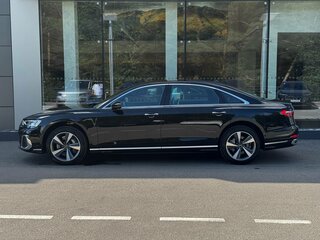 2025 Audi A8 Long 55 TFSI IV (D5) Рестайлинг, чёрный, 21000000 рублей, вид 3