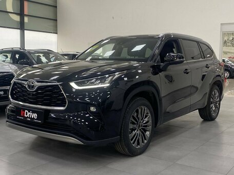 2026 Toyota Highlander IV (XU70), чёрный, 5220000 рублей, вид 1