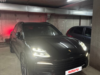 2020 Porsche Cayenne III, чёрный, 7750000 рублей, вид 1