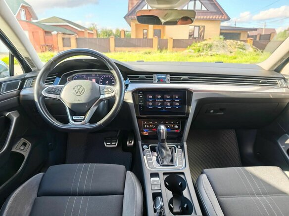 2020 Volkswagen Passat DSG7 B8, синий, 3390000 рублей - вид 8