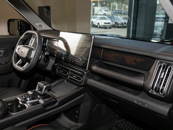 2026 Jetour T1, чёрный, 4399900 рублей - вид 9