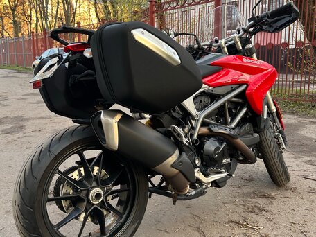 2016 Ducati Hyperstrada, красный, 699000 рублей, вид 4