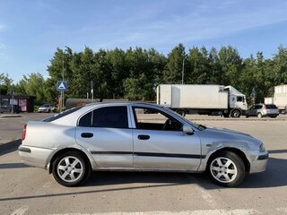2002 Mitsubishi Carisma I Рестайлинг, серебристый, 170000 рублей, вид 3
