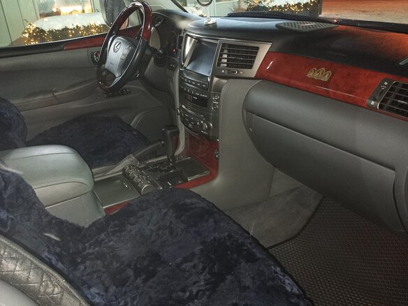 2008 Lexus LX 570 III, серый, 3800000 рублей - вид 11