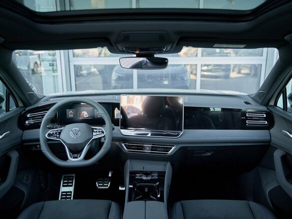 2026 Volkswagen Tiguan L Pro III (China Market), серый, 5149900 рублей - вид 16