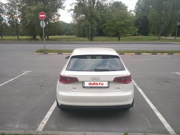 2014 Audi A3 III (8V), белый, 1300000 рублей - вид 2